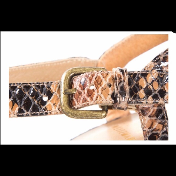 Stuart Weitzman shoes - Picture 8 of 8